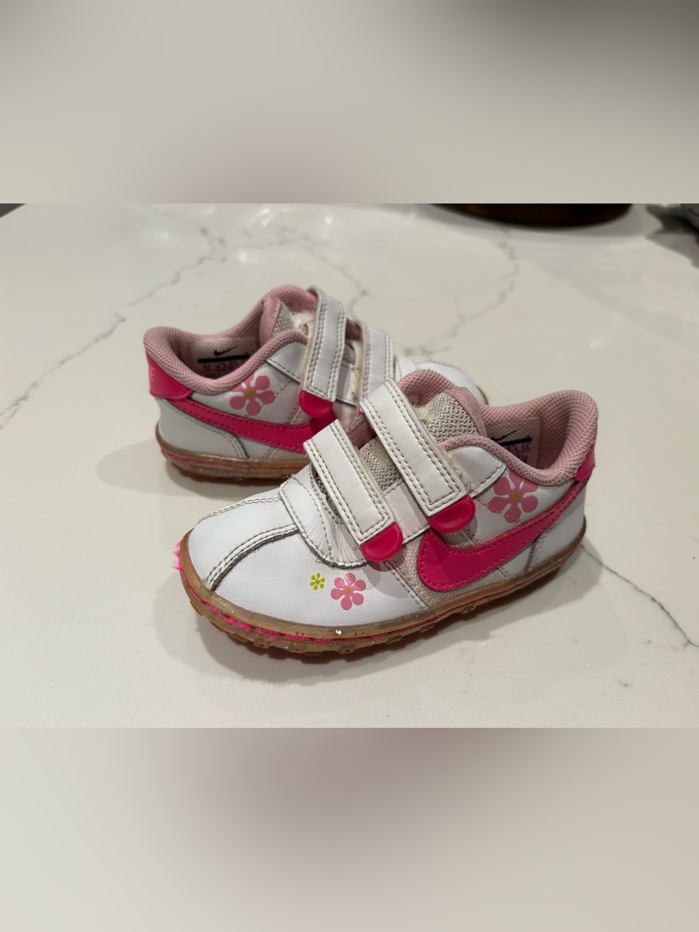 Nike Y2K 2010 Toddler Floral Pink White Velcro Sneakers Size 7C Hook & Loop - Picture 11 of 11